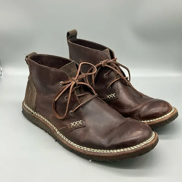Wolverine Genuine Dark Brown Leather Chukka Boots Lionel plain toe