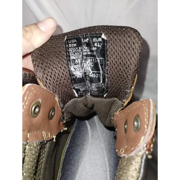 Wolverine Raider Durashocks Flex Shield Workboots Size 8EW Steel Toe