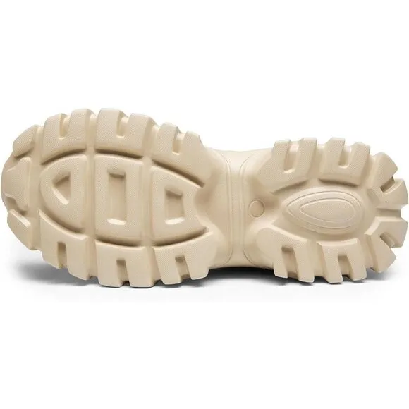 Women Tan Chunky Fashion Sneakers Bold Lace-Up Comfortable Sneakers