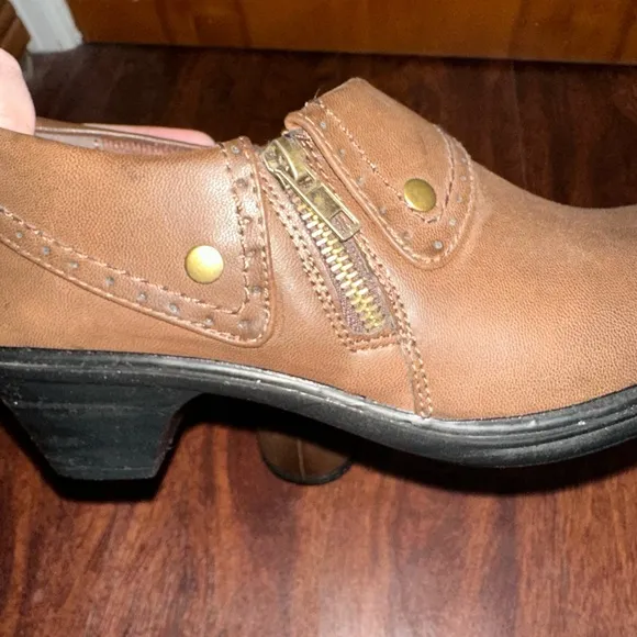 Women’s Easy Street Comfort Wave Darcy shoes size 8w