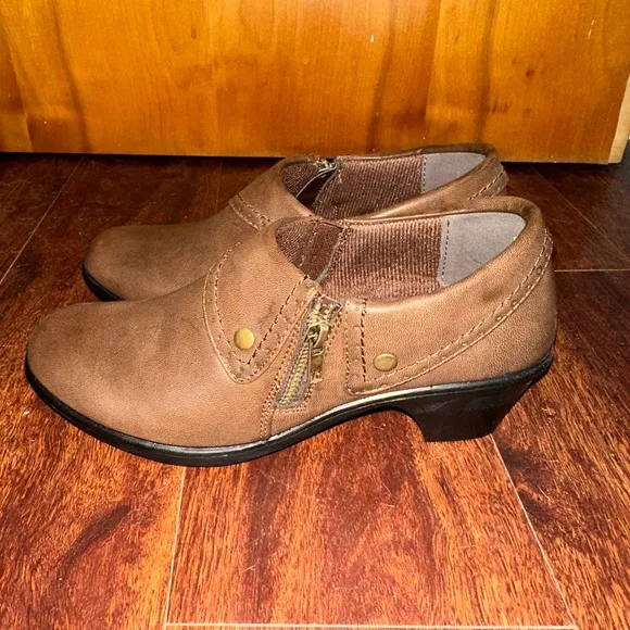 Women’s Easy Street Comfort Wave Darcy shoes size 8w