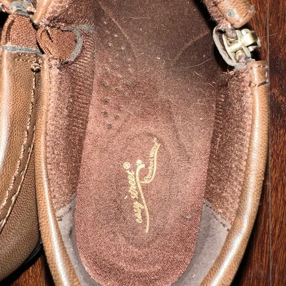 Women’s Easy Street Comfort Wave Darcy shoes size 8w