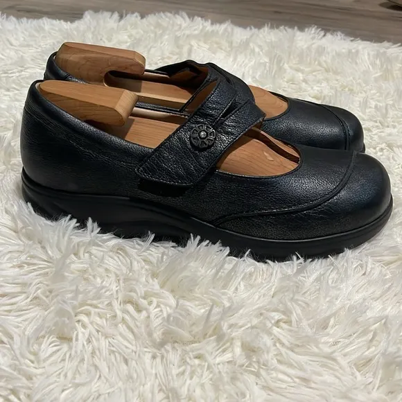 Women’s Finn Comfort Sacramento Leather Velcro Comfort Shoes, Made in Germany 8