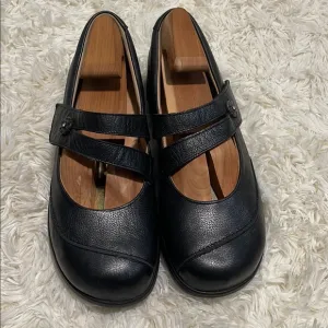Women’s Finn Comfort Sacramento Leather Velcro Comfort Shoes, Made in Germany 8