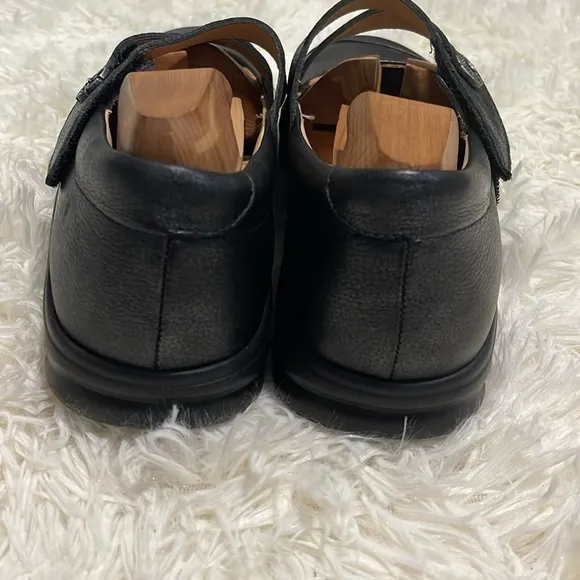 Women’s Finn Comfort Sacramento Leather Velcro Comfort Shoes, Made in Germany 8