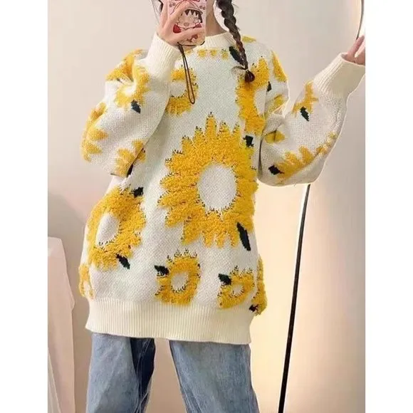 Women's Oversized Flower Crewneck Cable Knit Pullover Long Sleeve Chunky Sweater