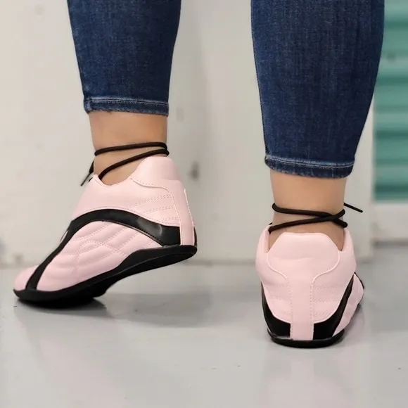 Women's Pink Low Top Sneakers