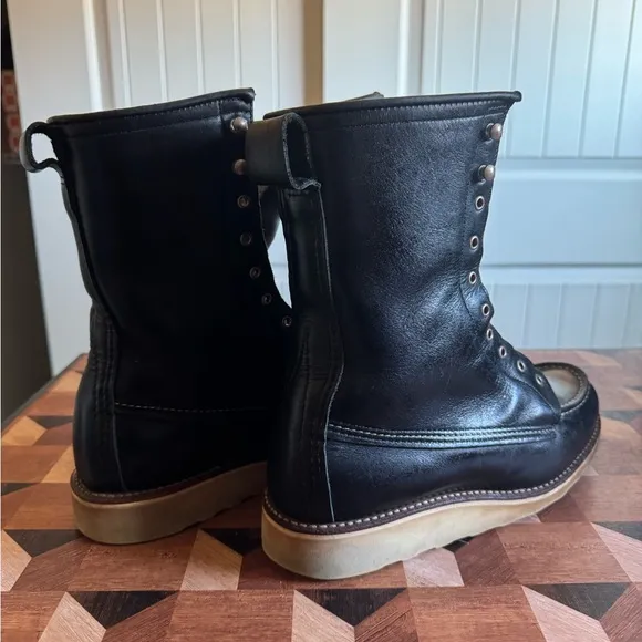 Women’s Red Wing 8 inch Moc Toe Boots Black 9