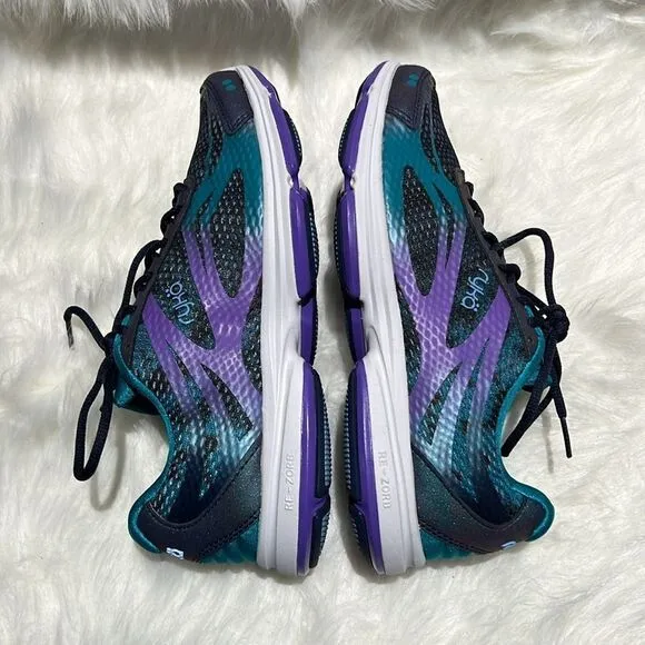 Women's Ryka Plus 2 Devotion Walking Sneakers Size 7.5M.  B69