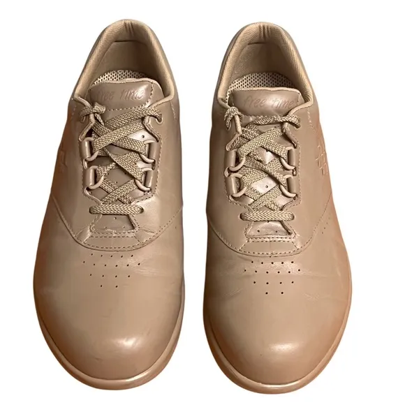 WOMEN'S SAS FREETIME COMFORT WALKING SHOES Mocha Size 9 Wide