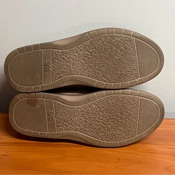 WOMEN'S SAS FREETIME COMFORT WALKING SHOES Mocha Size 9 Wide