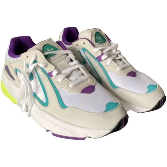 Women's Sneakers Size 6 adidas Originals EE7553 Yung 96 Chasm J White