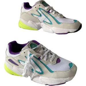 Women's Sneakers Size 6 adidas Originals EE7553 Yung 96 Chasm J White