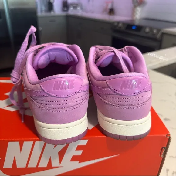 Worn Once | Nike Dunk Low PRM MF - Rush Fuschia