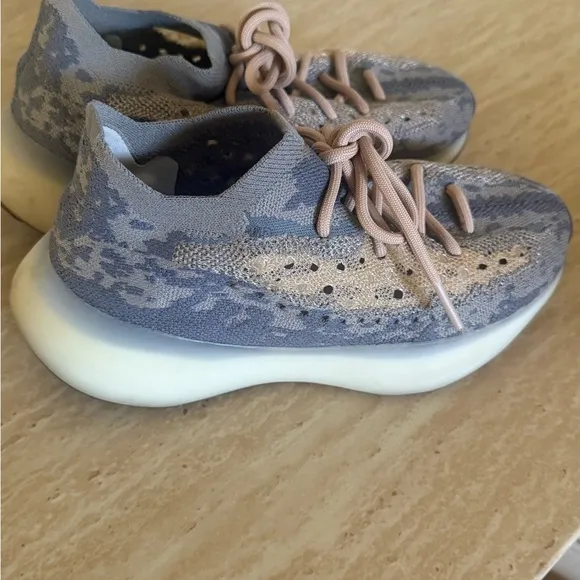 Yeezy Sneakers in Blue and Beige
