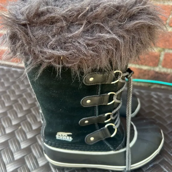 Youth Girl's Sorel Joan of Arctic Waterproof Winter Snow Boots Black Size 3