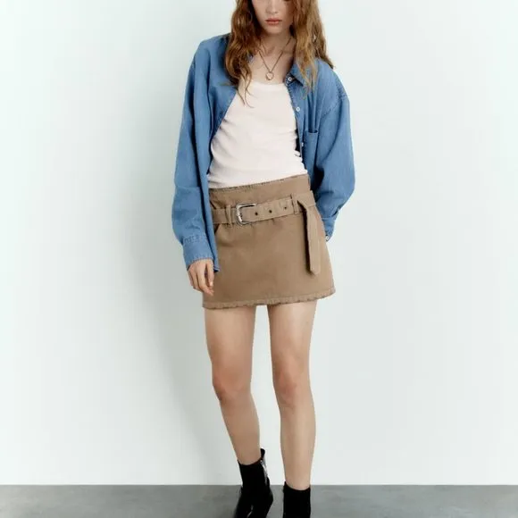 Zara DENIM TRF MINI SKIRT/ zara jean beige skirt